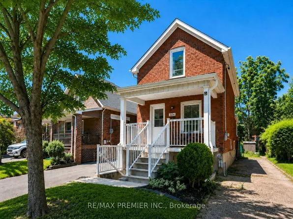 224 John St, Toronto, ON M9N 1K2