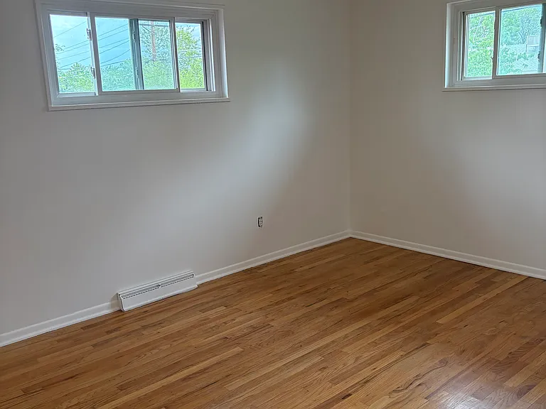 first floor Primary bedroom