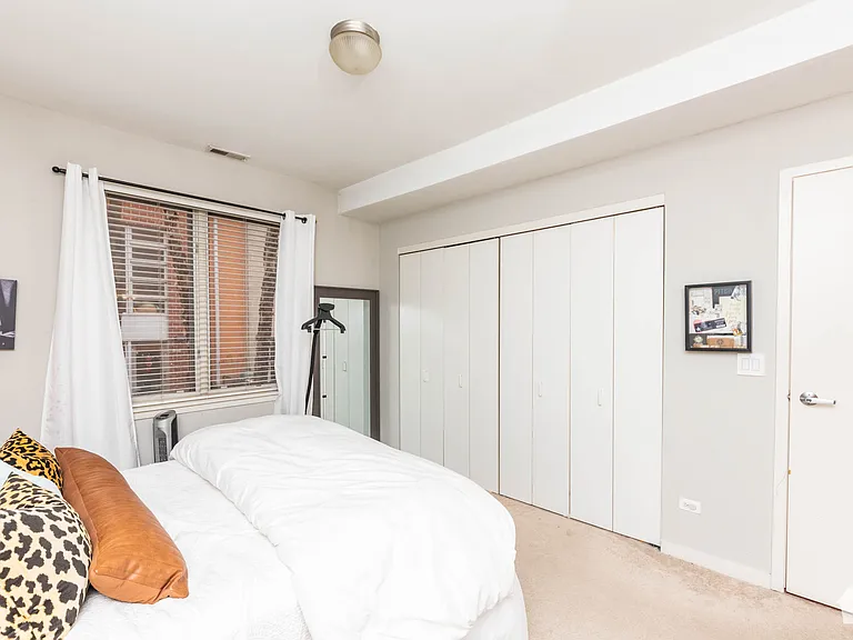 23 N Racine Ave #406 — Photo 13