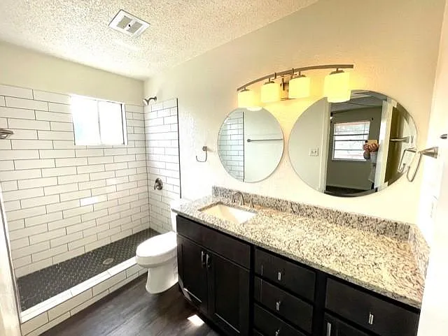1226 N Lbj Dr #3 — Photo 8