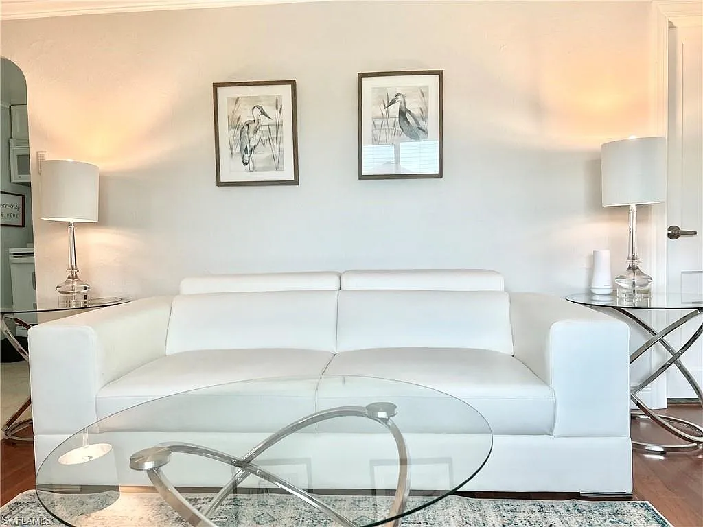 1 bed, 1.0 bath, 704 sqft, $2,250 — Photo 3