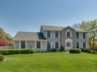 2010 Grand View Blvd, Onalaska, WI 54650