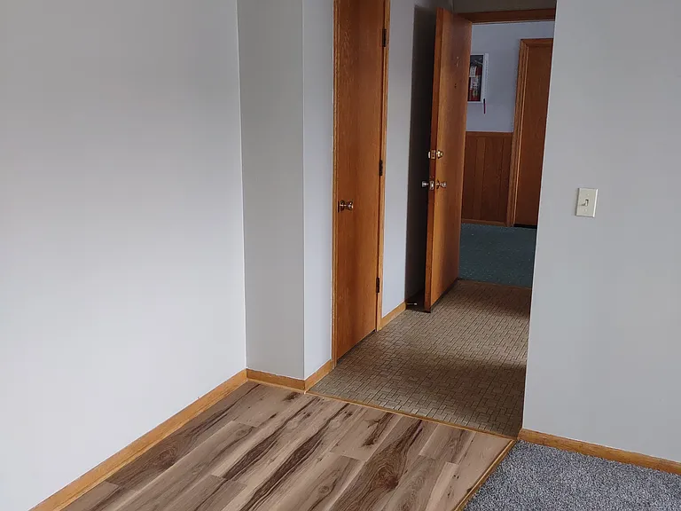 8401 Center Dr NE — Photo 18