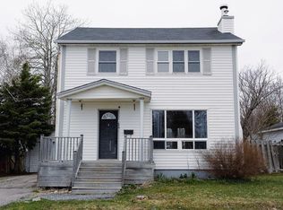 54 Hawker Cres, Gander, NL A1V1T2