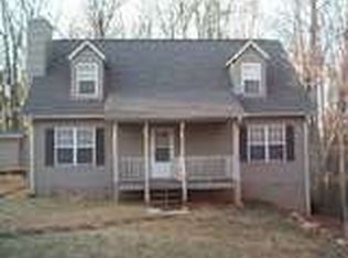365 Sol Dr, Commerce, GA 30529