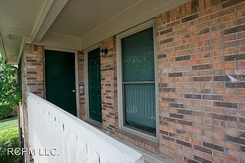 1st image of 4434 Bonnell Dr NW APT C