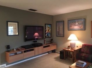 9870 SW 23rd Ter, Miami, FL 33165