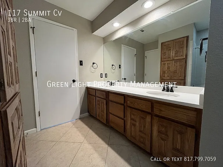 117 Summit Cv — Photo 18