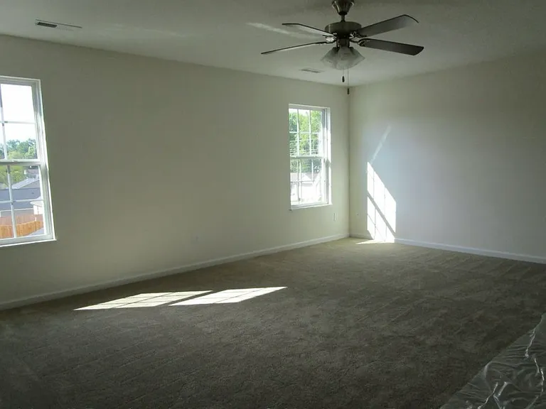 5426 Creekhead Cove Ln — Photo 4