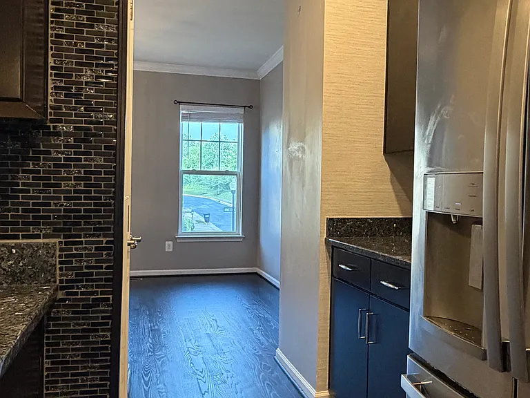 25333 Wakestone Park Ter — Photo 8