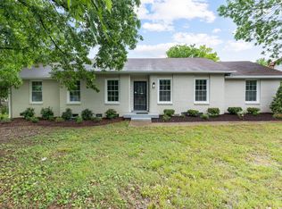 3004 Anderson Rd, Nashville, TN 37217