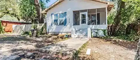 310 Stanley Ave — Photo 55