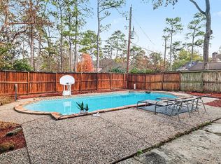 9530 Arcade Dr, Spring, TX 77379