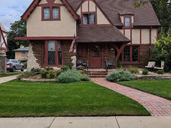 352 North Pinecrest STREET, Milwaukee, WI 53208