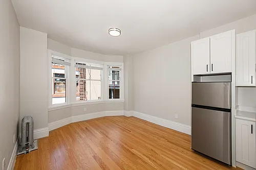 Floor plan 1 Bedroom 1 Bath Apartment