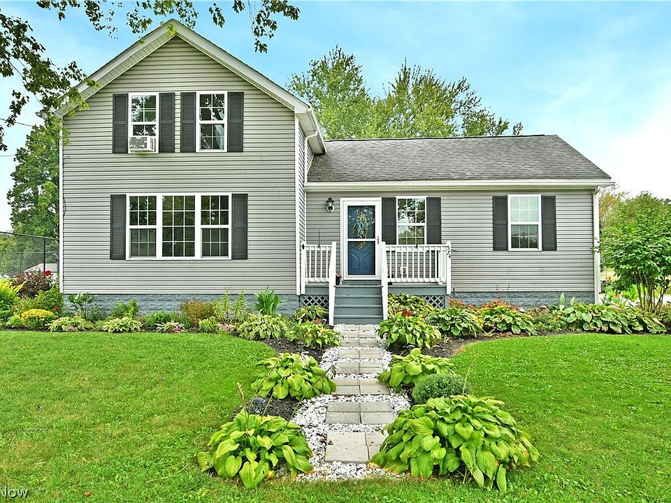 1st image of 574 Braceville Robinson Rd SW