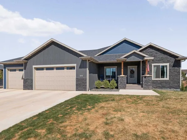 5816 Cloud Peak Dr, Rapid City, SD 57702