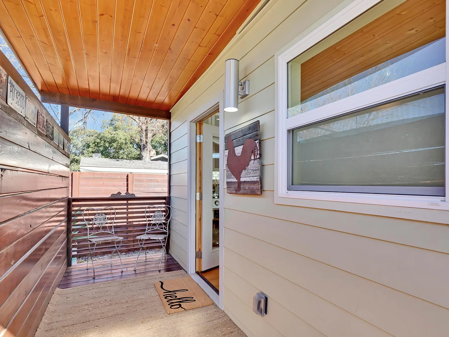 3002 Whiteway Dr — Photo 3
