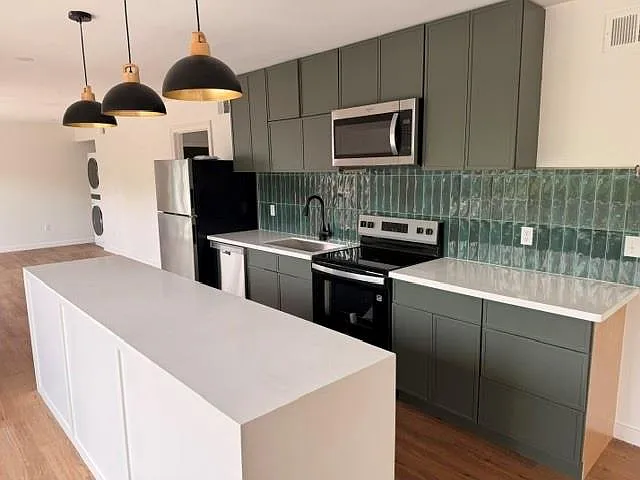 3900 Royal St #2A — Photo 7