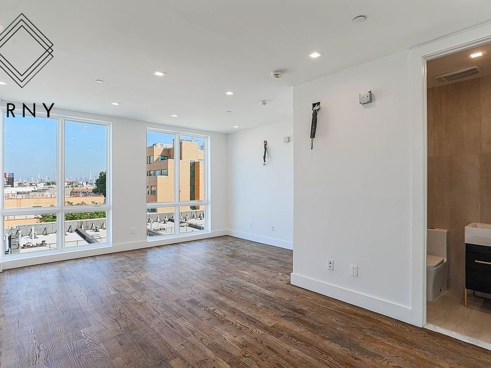1st image of 321 Woodbine St #2FN