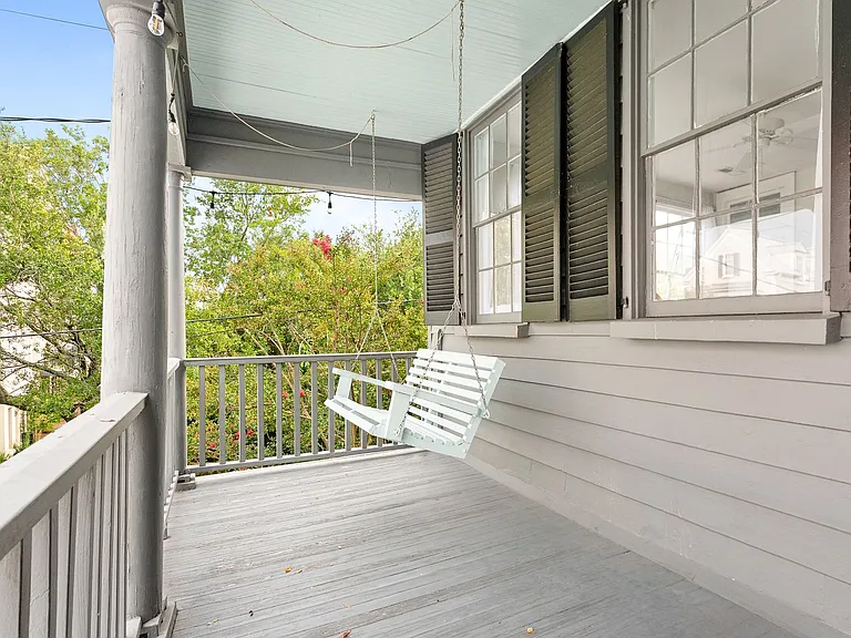 11 Marion St — Photo 40