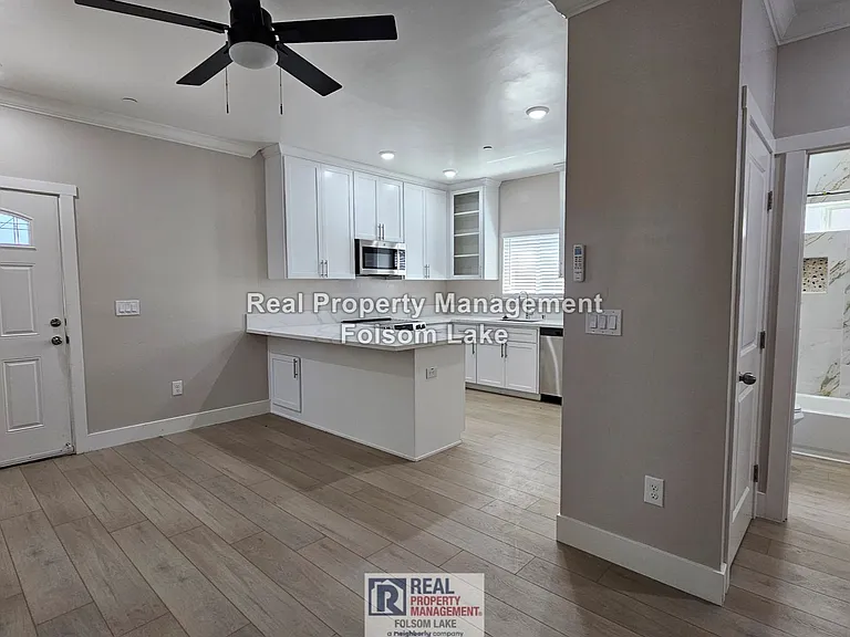 5431-1 Bradford Dr — Photo 9