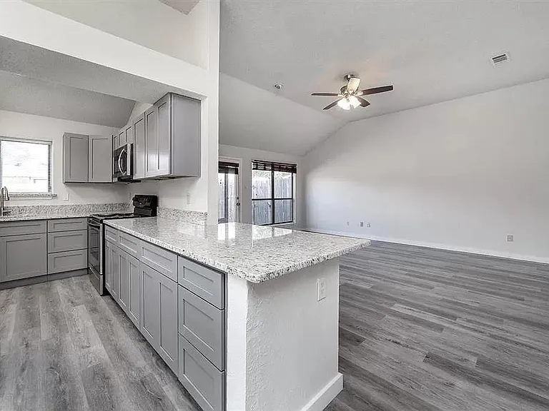 1509 Evergreen Dr — Photo 16