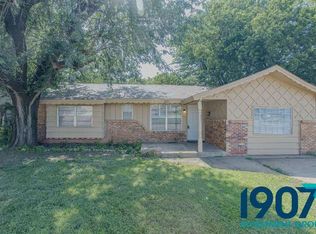801 Briarlane Rd, Del City, OK 73115