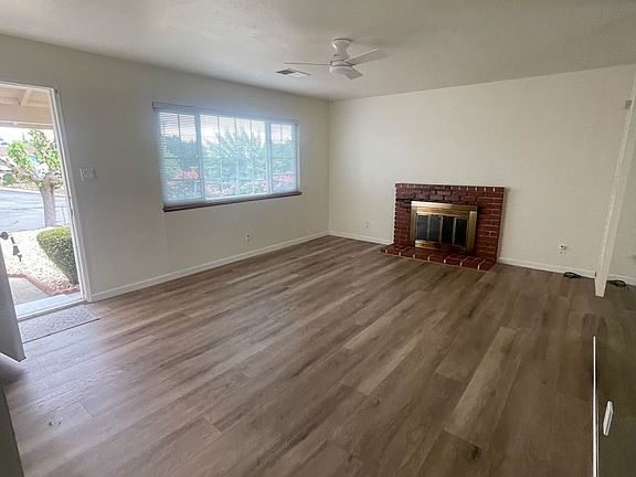 2nd image of 300 Swan Way