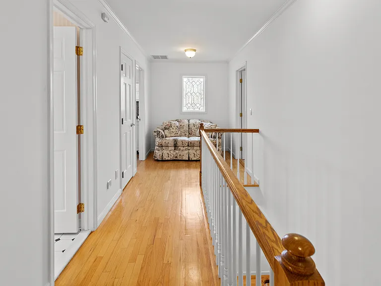 1559 Deerfield Rd — Photo 16
