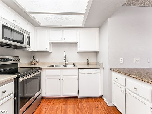 3rd image of 937 Boulder Mesa Dr Unit 201