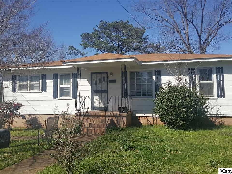 1st image of 2902 Barbara Dr NW