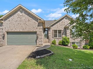 2620 Tanner Dr, Sellersburg, IN 47172