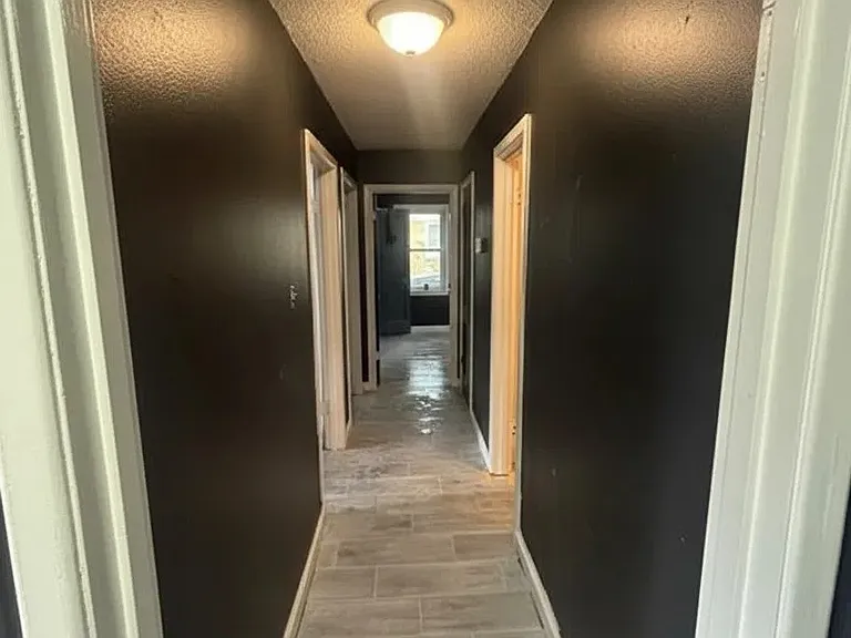 2801 Alvin Ave — Photo 4