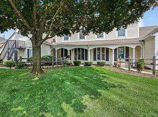33362 Jefferson Ave, Saint Clair Shores, MI 48082