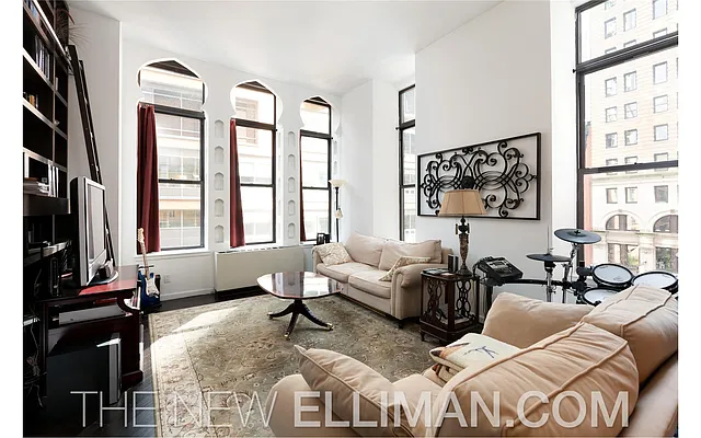 Rented by Douglas Elliman | media 32