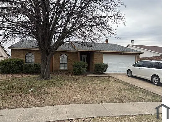 4805 Woodruff Dr — Photo 1