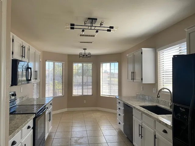 444 N 64th St — Photo 3