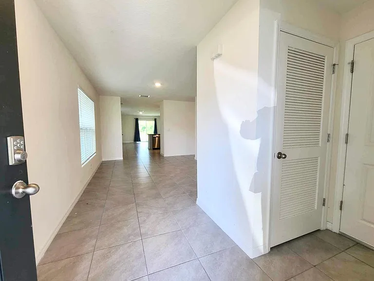 11764 White Willow Ln — Photo 3