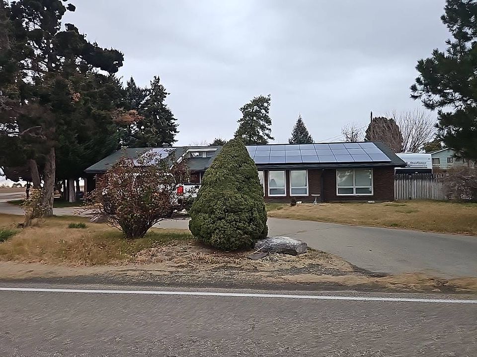 1st image of 944 W Locust Ln