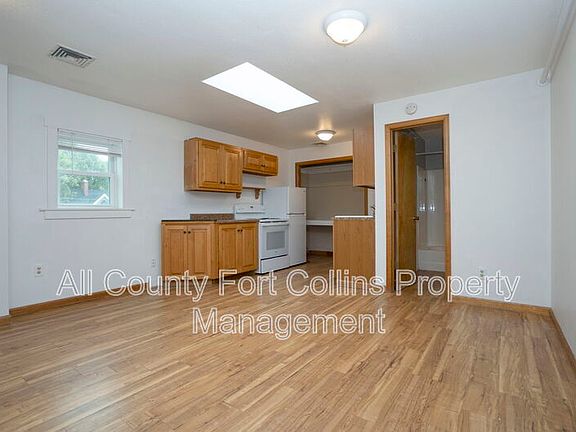 3rd image of 348 N Jefferson Ave #203