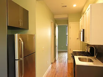 Rented by Rennit Inc.