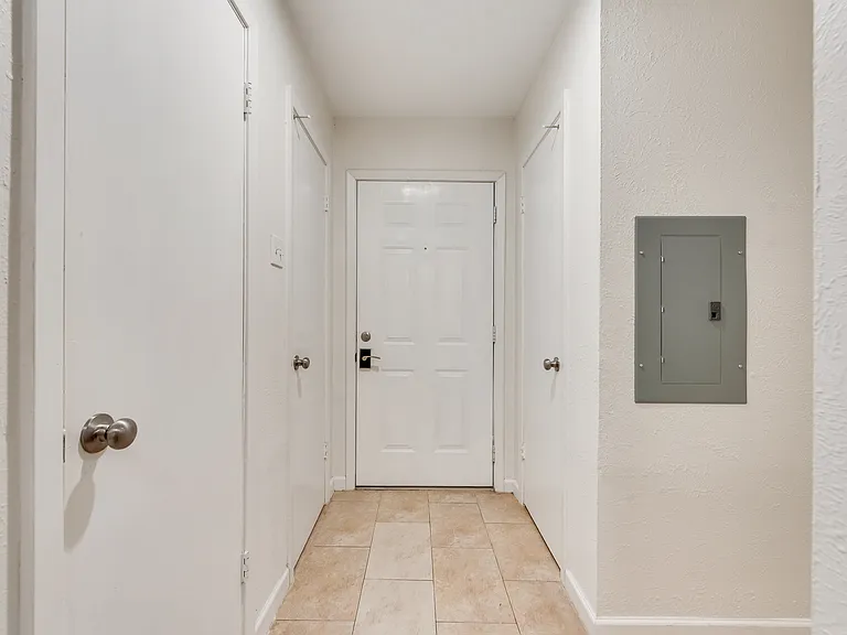 7492 E Northwest Hwy #143 — Photo 6