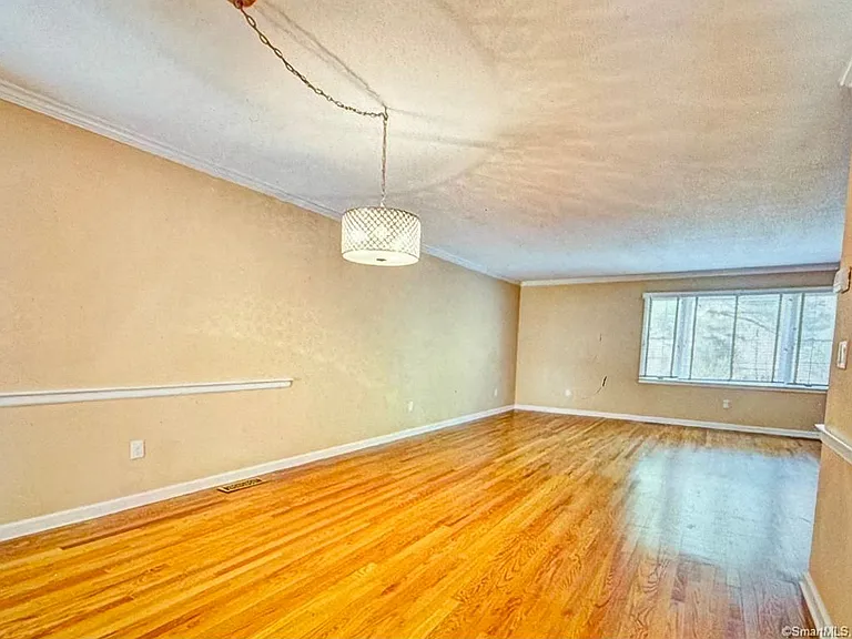 136 Tunxis Vlg #136 — Photo 8