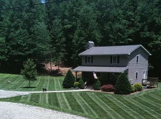 4582 Pinefrost Pl, Lenoir, NC 28645