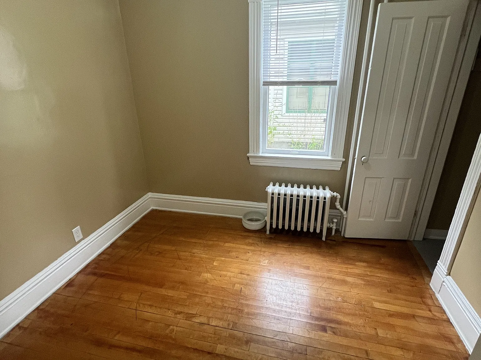 760 Jessamine Ave. E - Unit 1 — Photo 4