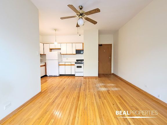4th image of 635 W Barry Ave #635305