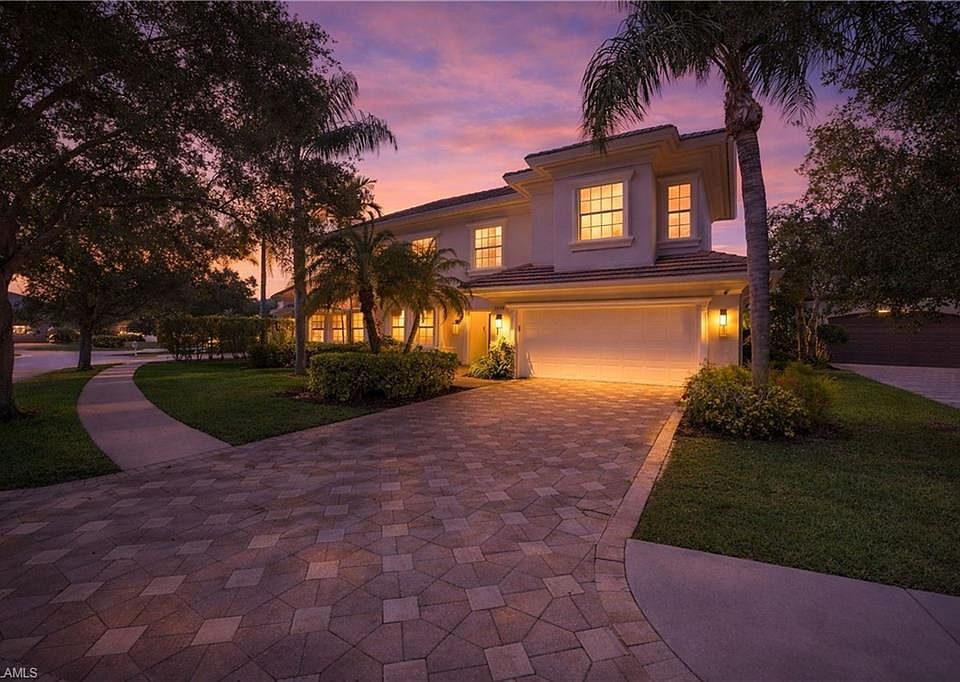 1st image of 2844 Coco Lakes DR
