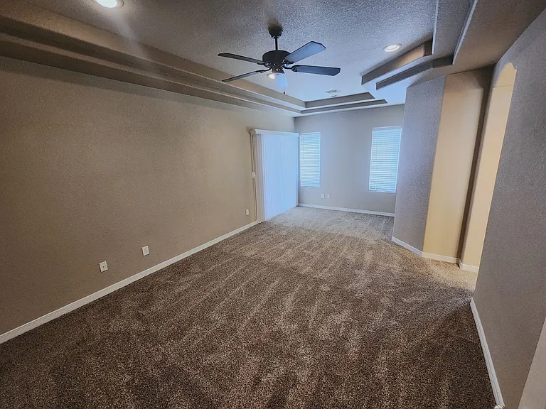 2777 Conventry 2777 Coventry — Photo 18