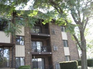 13911 S Laramie Ave APT 101, Crestwood, IL 60445
